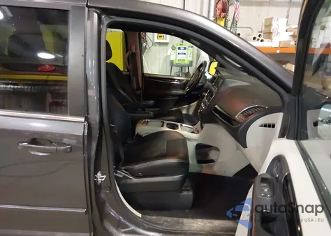 2017 Dodge Grand Caravan Sxt из США, поврежденный, VIN 2C4RDGCG0HR824630